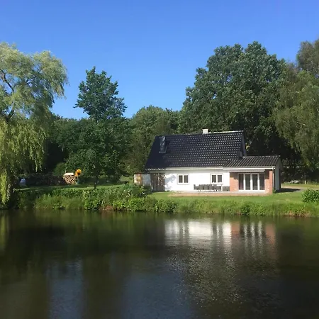 Holiday home Am Teich